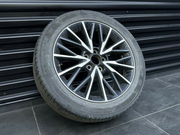 toyota-c-hr-elektrisitetbensin-2018-big-29