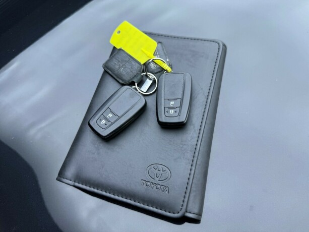 toyota-c-hr-elektrisitetbensin-2018-big-31