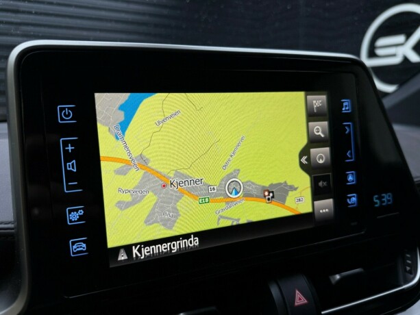 toyota-c-hr-elektrisitetbensin-2018-big-16