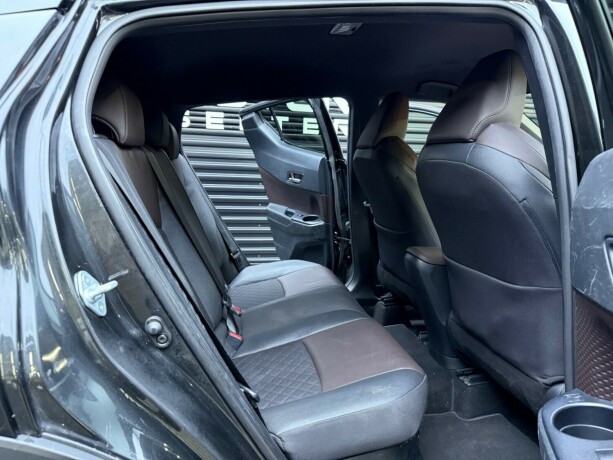 toyota-c-hr-elektrisitetbensin-2018-big-27