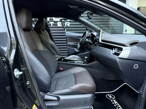 toyota-c-hr-elektrisitetbensin-2018-big-25