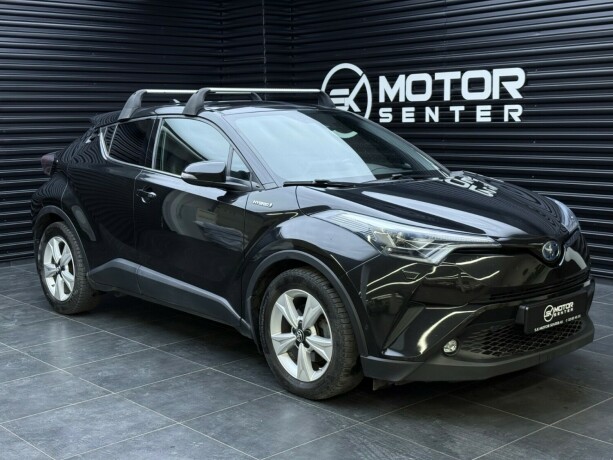 toyota-c-hr-elektrisitetbensin-2018-big-0