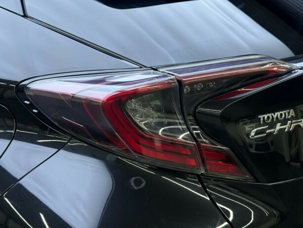 toyota-c-hr-elektrisitetbensin-2018-big-6