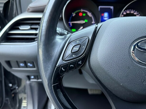 toyota-c-hr-elektrisitetbensin-2018-big-12