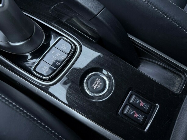 mitsubishi-outlander-elektrisitetbensin-2016-big-23