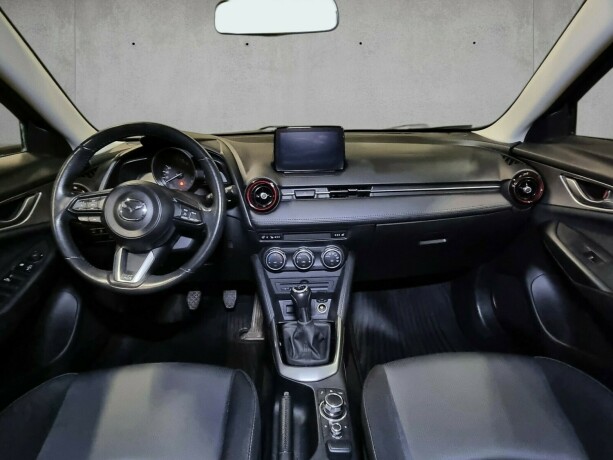mazda-cx-3-bensin-2018-big-8