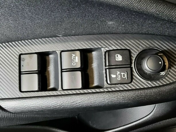 mazda-cx-3-bensin-2018-big-19