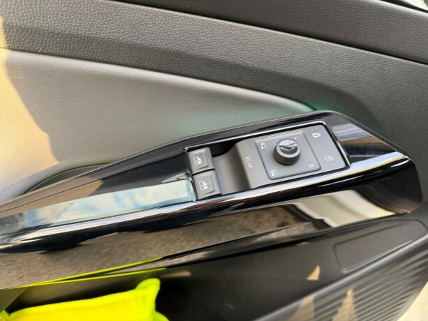 volkswagen-id4-elektrisitet-2023-big-16