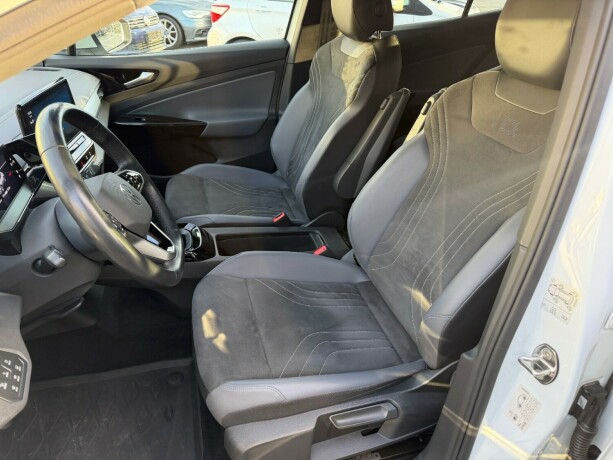 volkswagen-id4-elektrisitet-2023-big-8