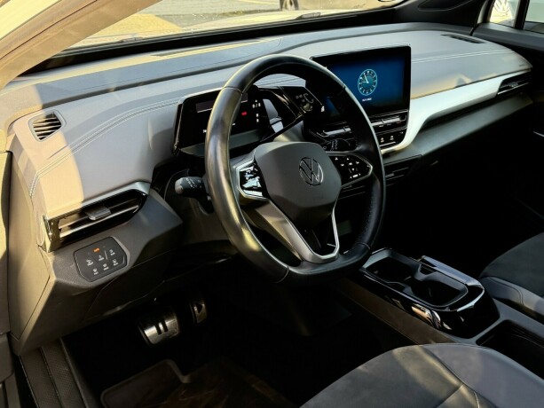 volkswagen-id4-elektrisitet-2023-big-6
