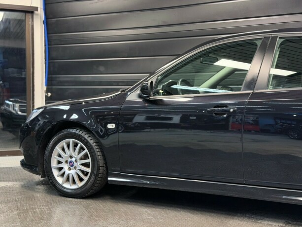 saab-9-3-bensin-2008-big-7