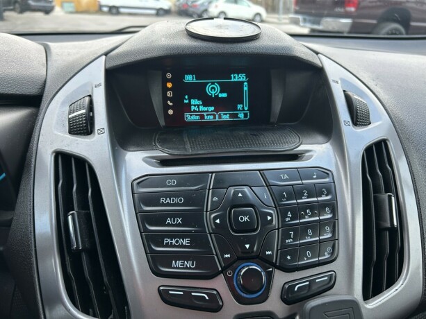 ford-transit-connect-diesel-2017-big-24