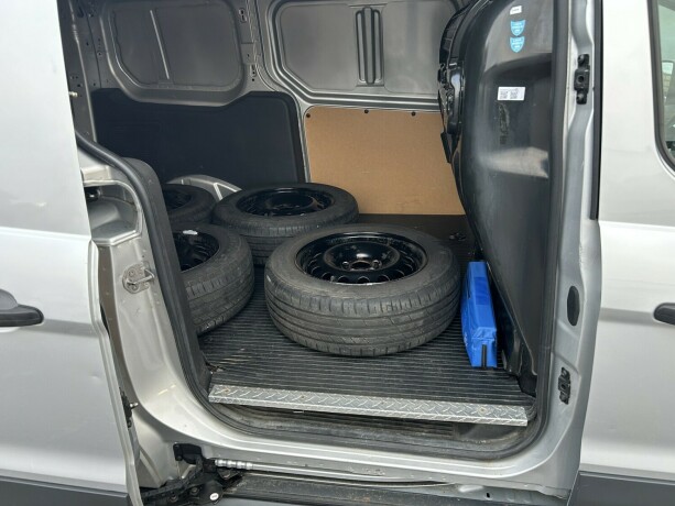 ford-transit-connect-diesel-2017-big-9