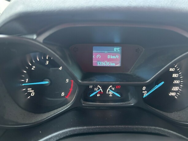 ford-transit-connect-diesel-2017-big-18