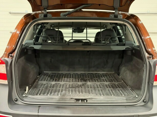 volvo-xc-70-diesel-2016-big-12