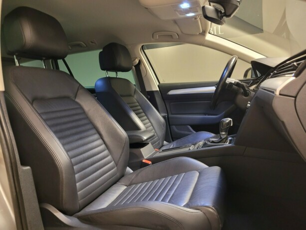 volkswagen-passat-alltrack-diesel-2017-big-12