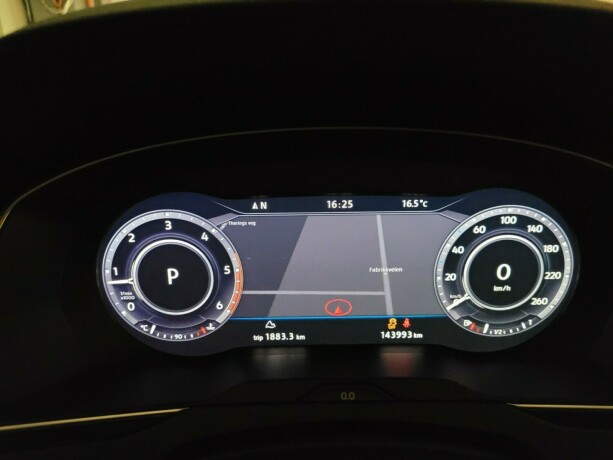 volkswagen-passat-alltrack-diesel-2017-big-26