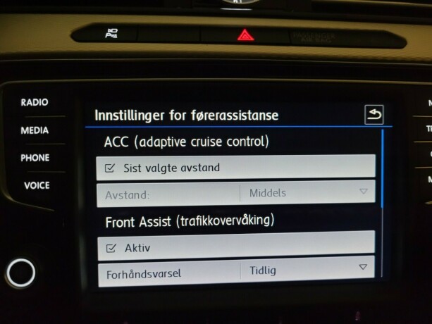 volkswagen-passat-alltrack-diesel-2017-big-41