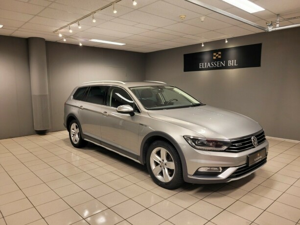 volkswagen-passat-alltrack-diesel-2017-big-1