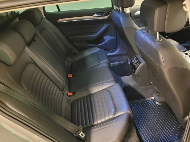 volkswagen-passat-alltrack-diesel-2017-big-17