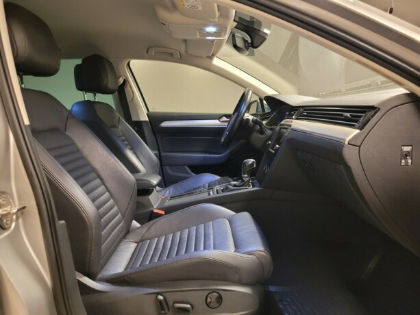 volkswagen-passat-alltrack-diesel-2017-big-11