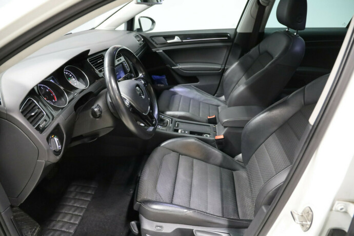 volkswagen-golf-bensin-2013-big-6