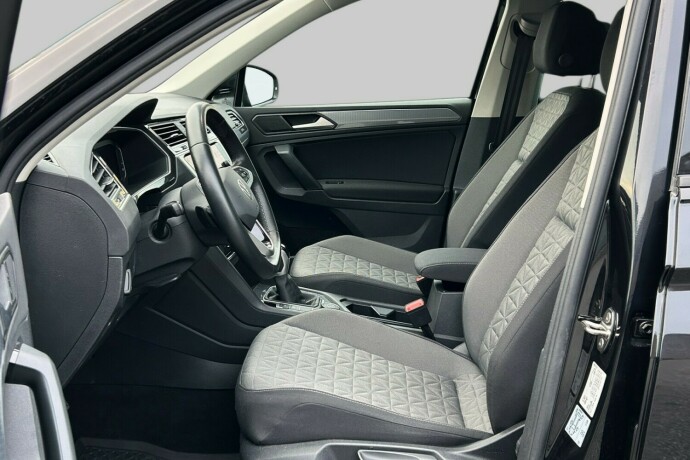 volkswagen-tiguan-diesel-2023-big-10