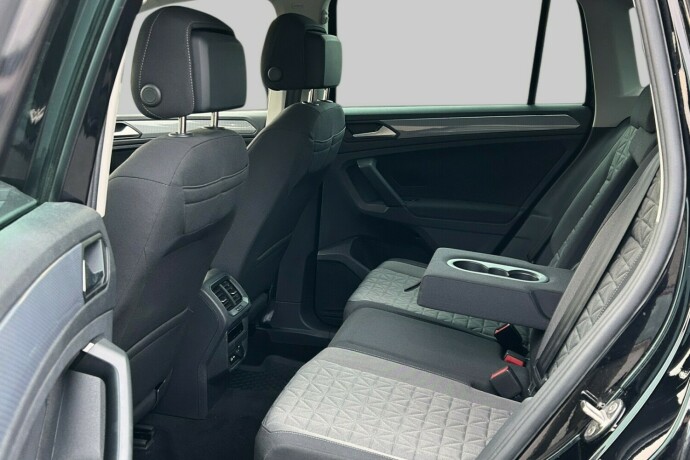 volkswagen-tiguan-diesel-2023-big-19
