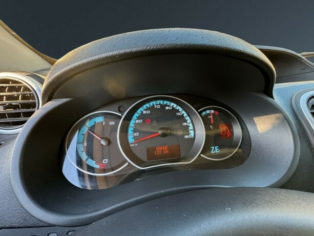 renault-kangoo-express-elektrisitet-2018-big-13