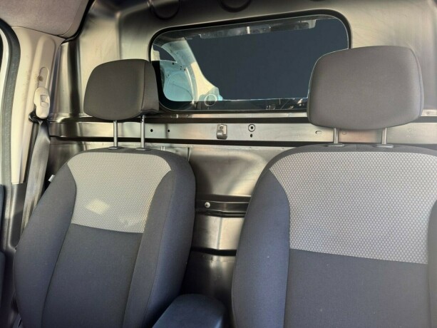 renault-kangoo-express-elektrisitet-2018-big-9