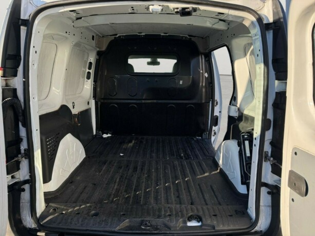 renault-kangoo-express-elektrisitet-2018-big-14