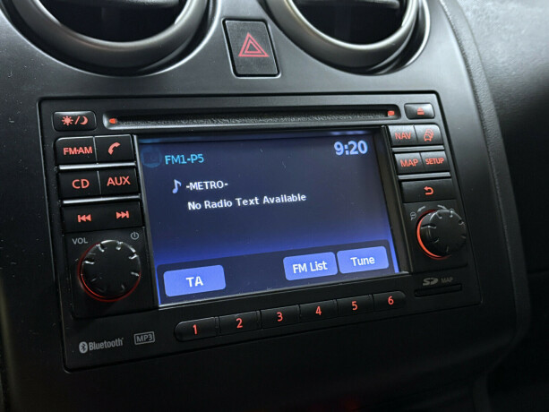 nissan-qashqai-2-bensin-2013-big-6