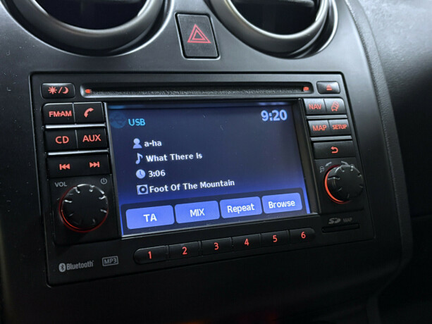 nissan-qashqai-2-bensin-2013-big-7