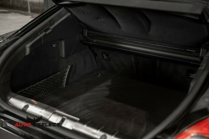 porsche-panamera-bensin-2010-big-13