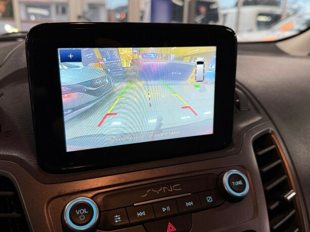 ford-transit-connect-diesel-2020-big-16