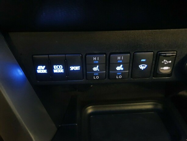 toyota-rav4-elektrisitetbensin-2016-big-20