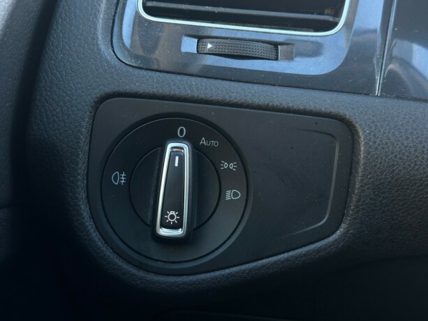 volkswagen-golf-elektrisitet-2020-big-25