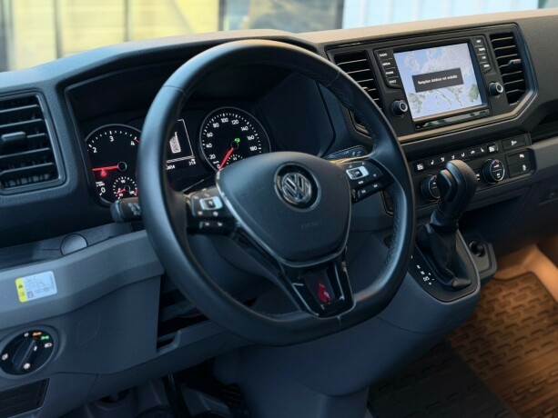 volkswagen-crafter-diesel-2020-big-10