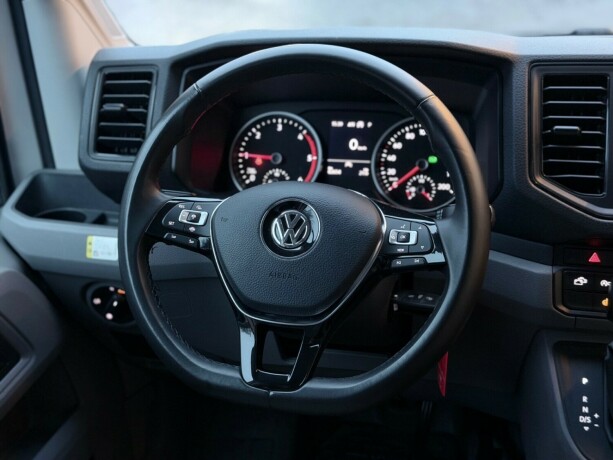 volkswagen-crafter-diesel-2020-big-30