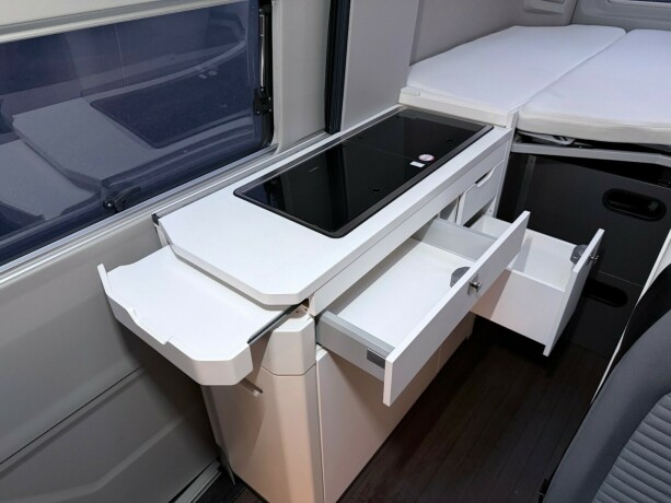 volkswagen-crafter-diesel-2020-big-21