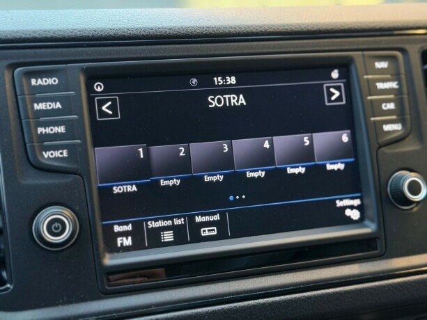 volkswagen-crafter-diesel-2020-big-35