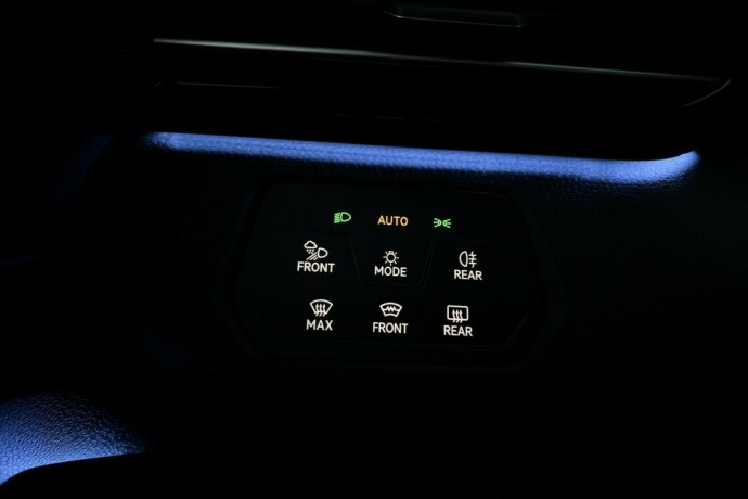 volkswagen-id4-gtx-elektrisitet-2022-big-38