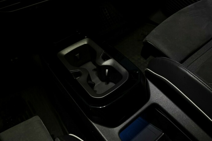 volkswagen-id4-gtx-elektrisitet-2022-big-25