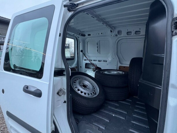 ford-transit-connect-diesel-2013-big-8