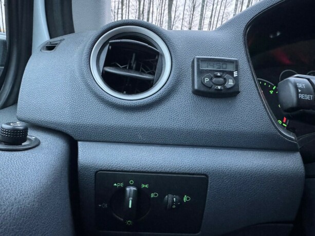 ford-transit-connect-diesel-2013-big-18