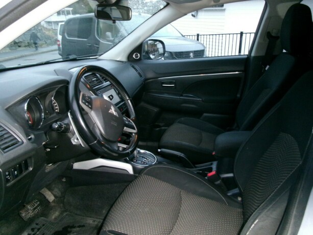 mitsubishi-asx-diesel-2014-big-7