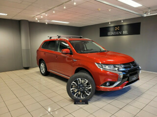 Mitsubishi | Outlander | Elektrisitet+bensin | 2016