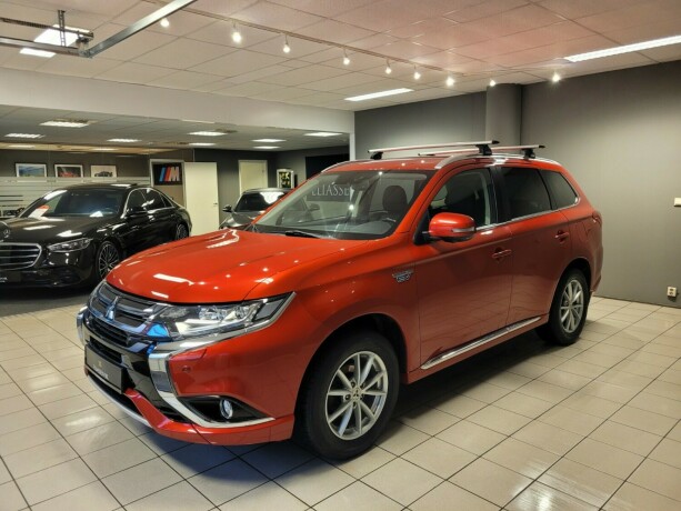 mitsubishi-outlander-elektrisitetbensin-2016-big-8