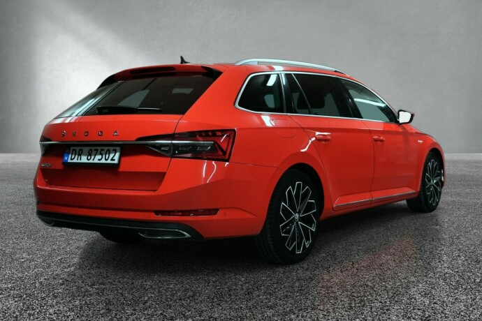 skoda-superb-diesel-2021-big-4