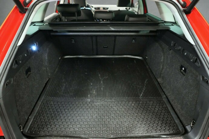 skoda-superb-diesel-2021-big-18